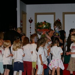 Bloemen voor de monis - Toneelvereniging Plankenkoorts 